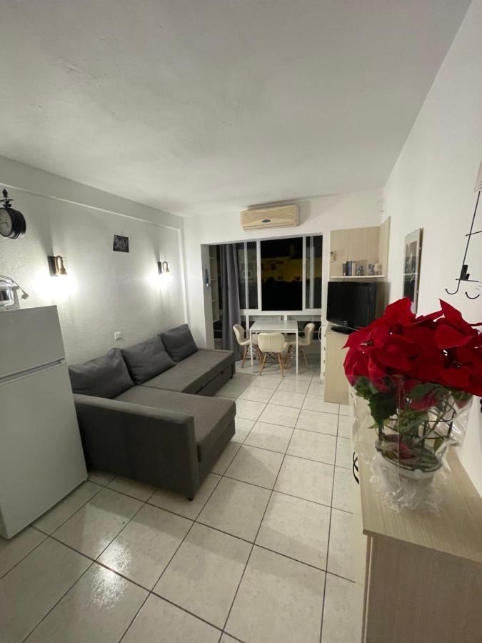 Apartamento Los Cisnes Benalmádena Kültér fotó