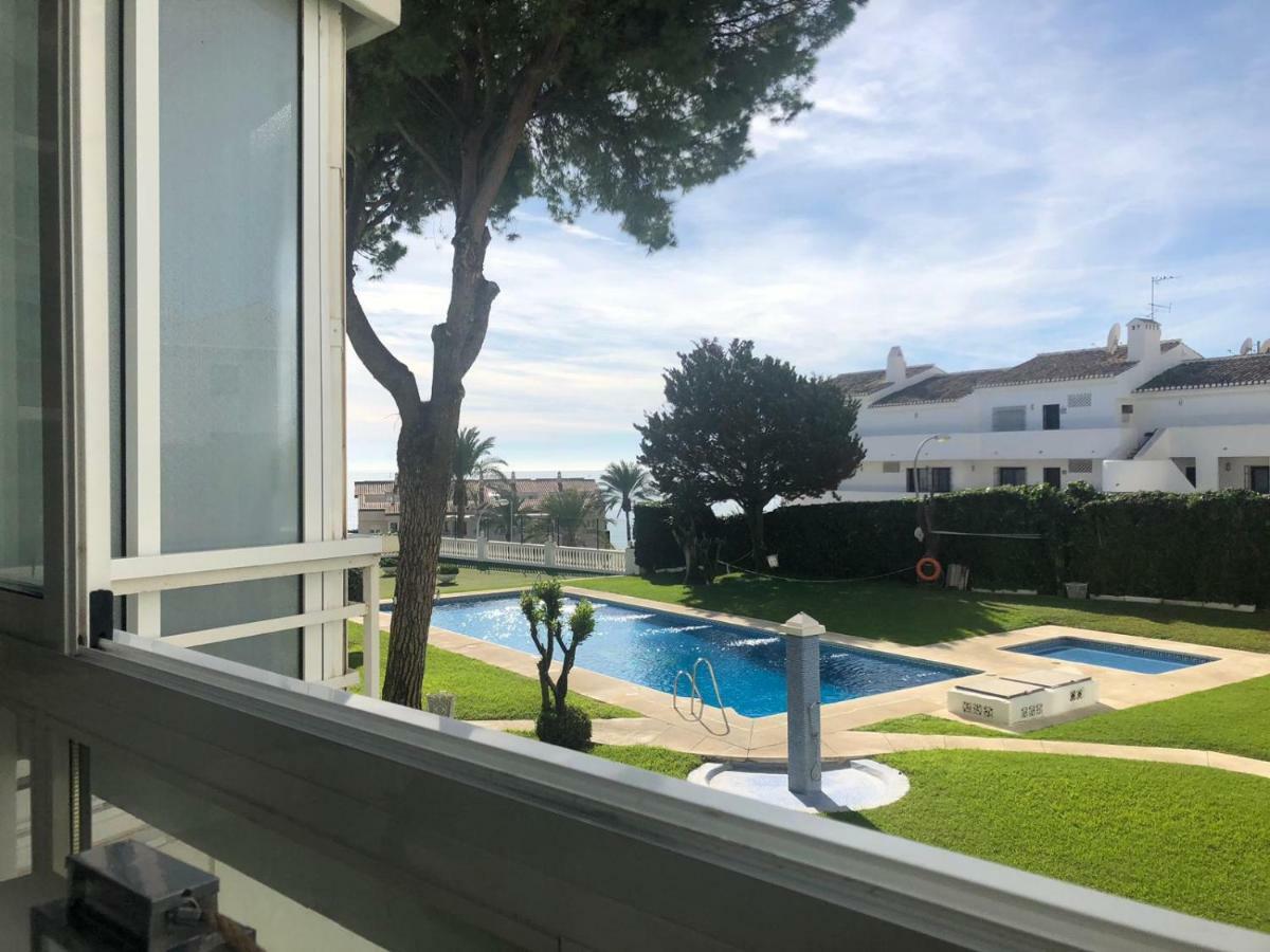 Apartamento Los Cisnes Benalmádena Kültér fotó